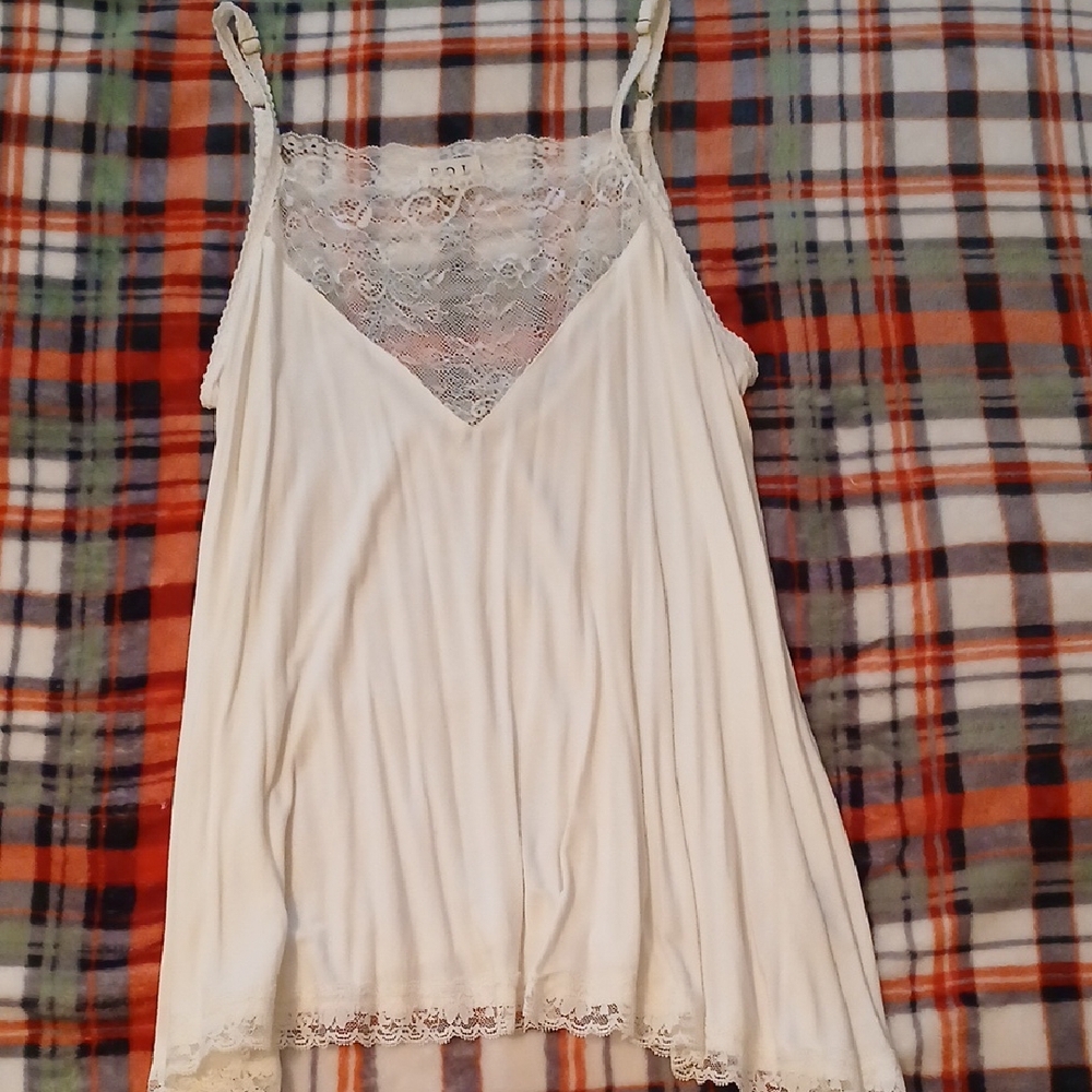 POL Off-White Flowy Lace Cami Women's Medium